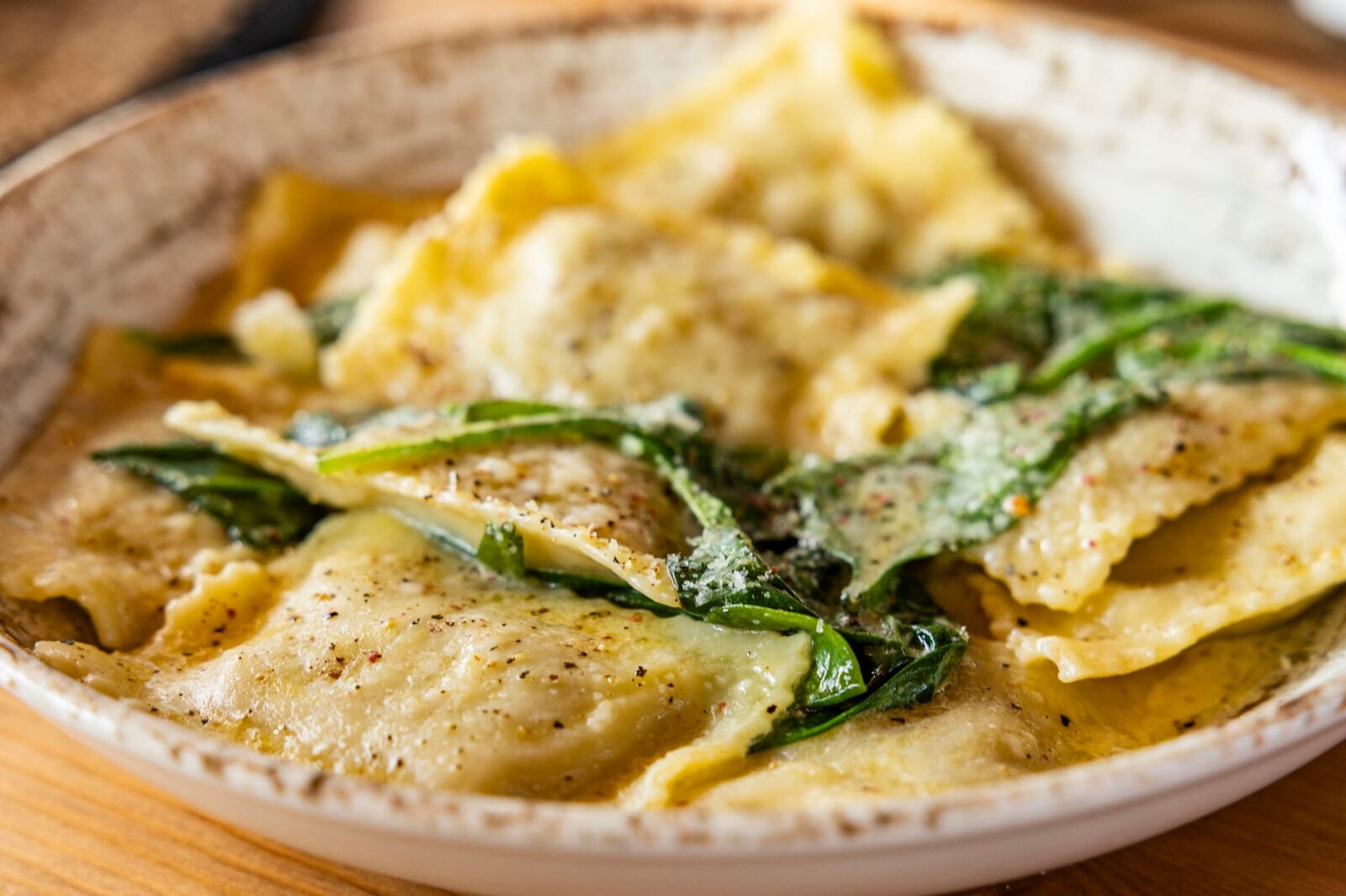 Pierogi w kremowym sosie